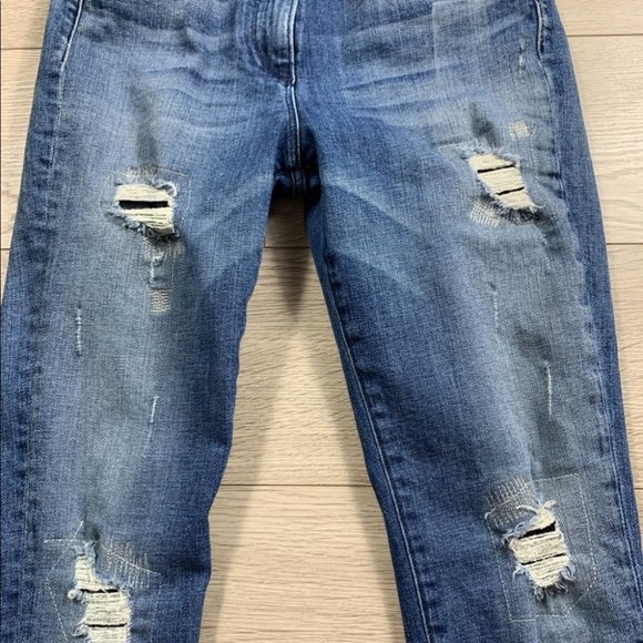 3x1 Raw Hem Distressed Skinny Jeans - Picture 6 of 14